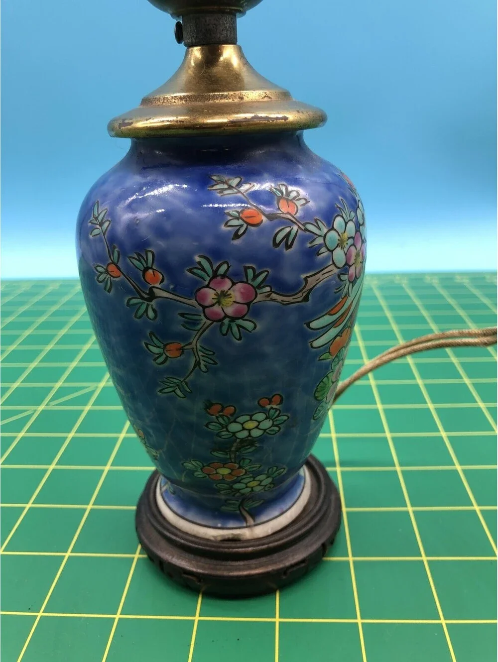 Vintage Blue Ceramic Table Lamp Bird Floral Wood Base Small Made In Japan